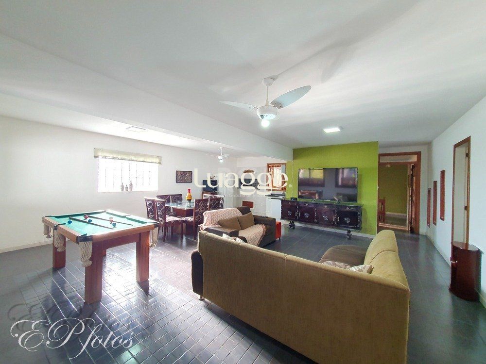 Casa à venda com 5 quartos, 297m² - Foto 23
