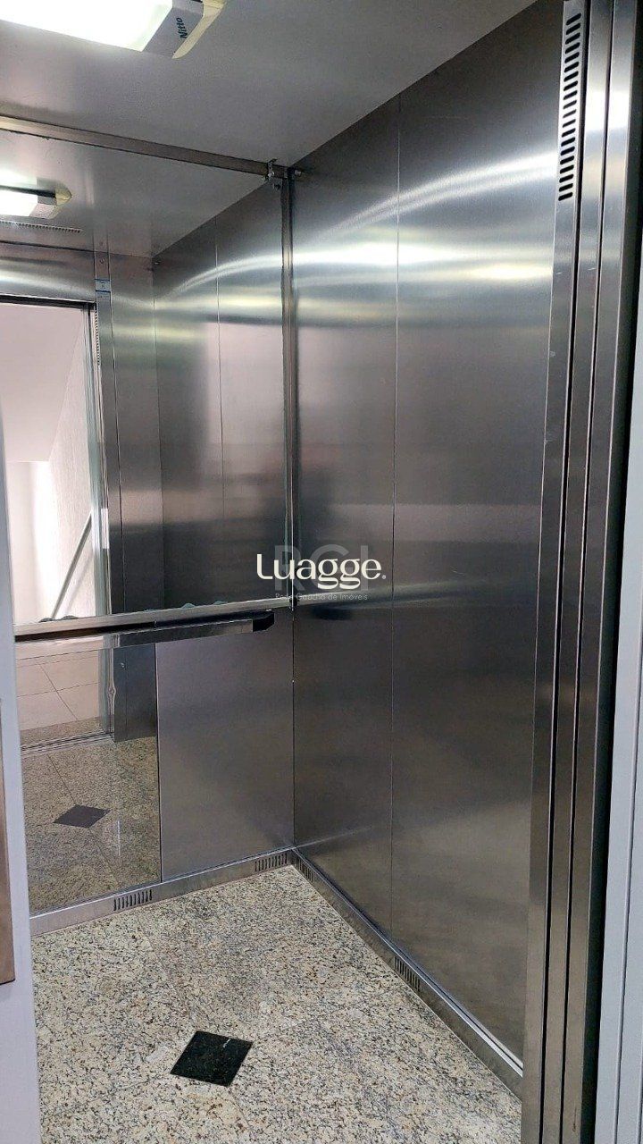 Apartamento à venda com 2 quartos, 75m² - Foto 29