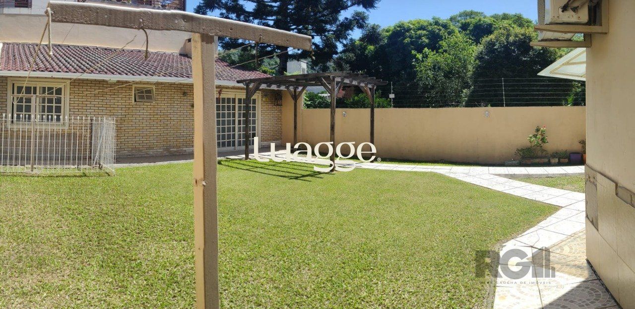 Casa à venda com 4 quartos, 265m² - Foto 31