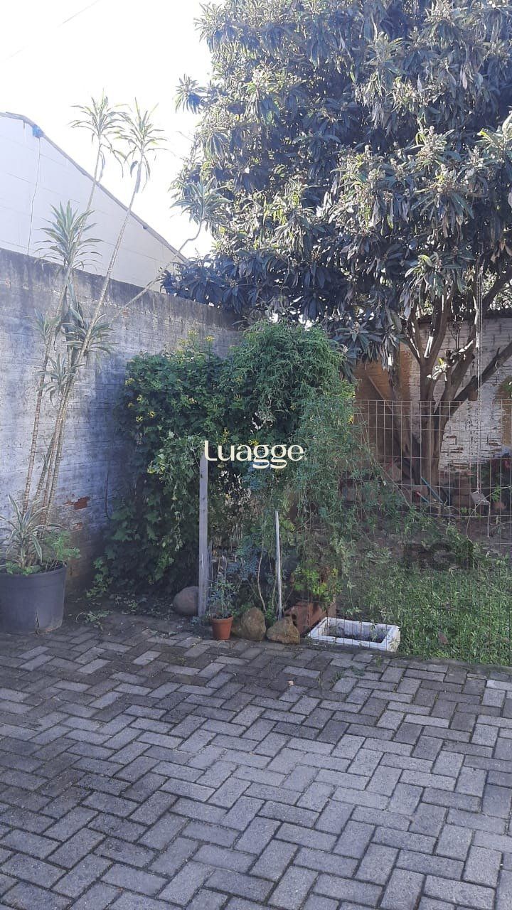 Casa à venda com 2 quartos, 57m² - Foto 24