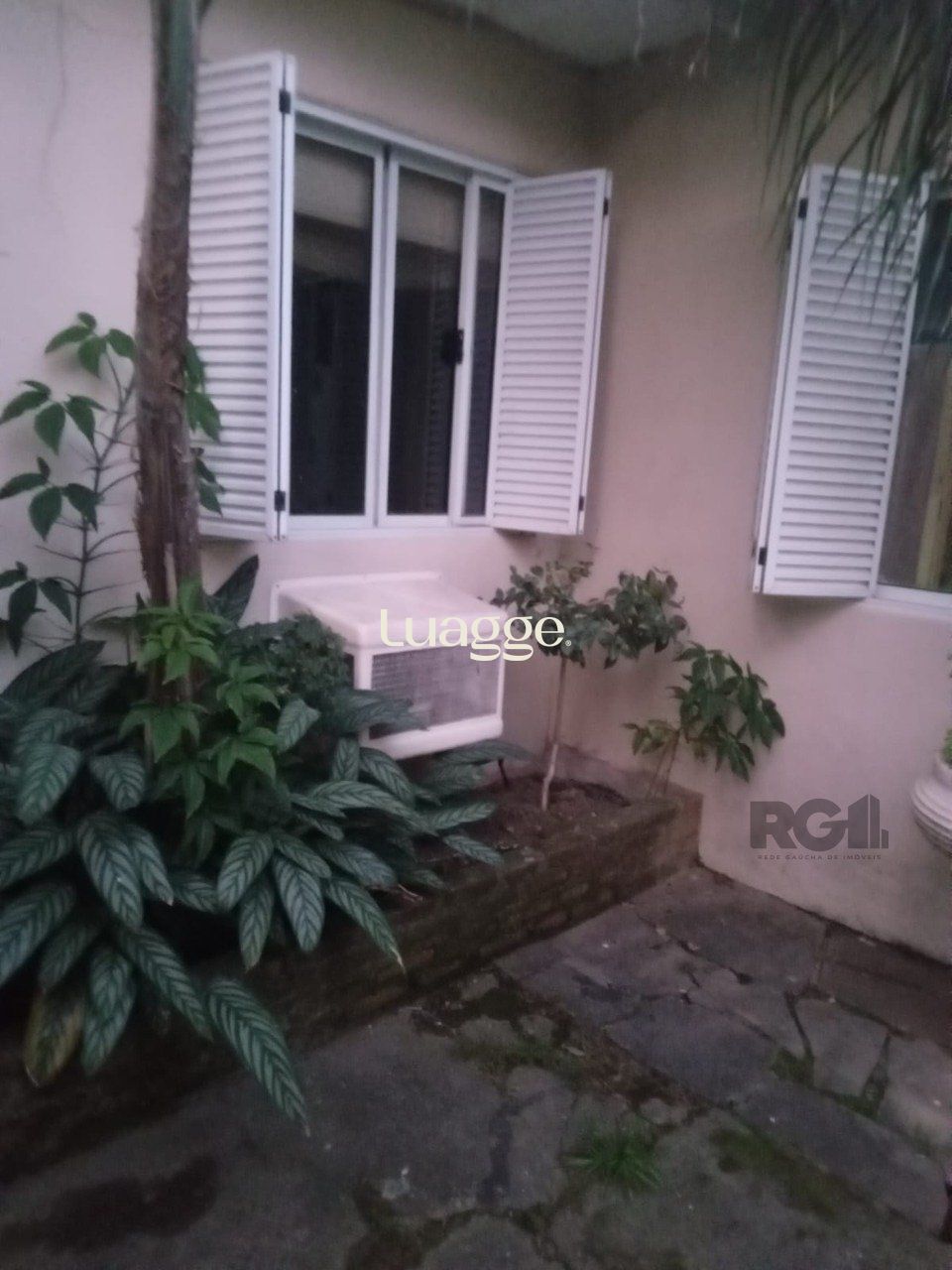 Casa à venda com 2 quartos, 81m² - Foto 9