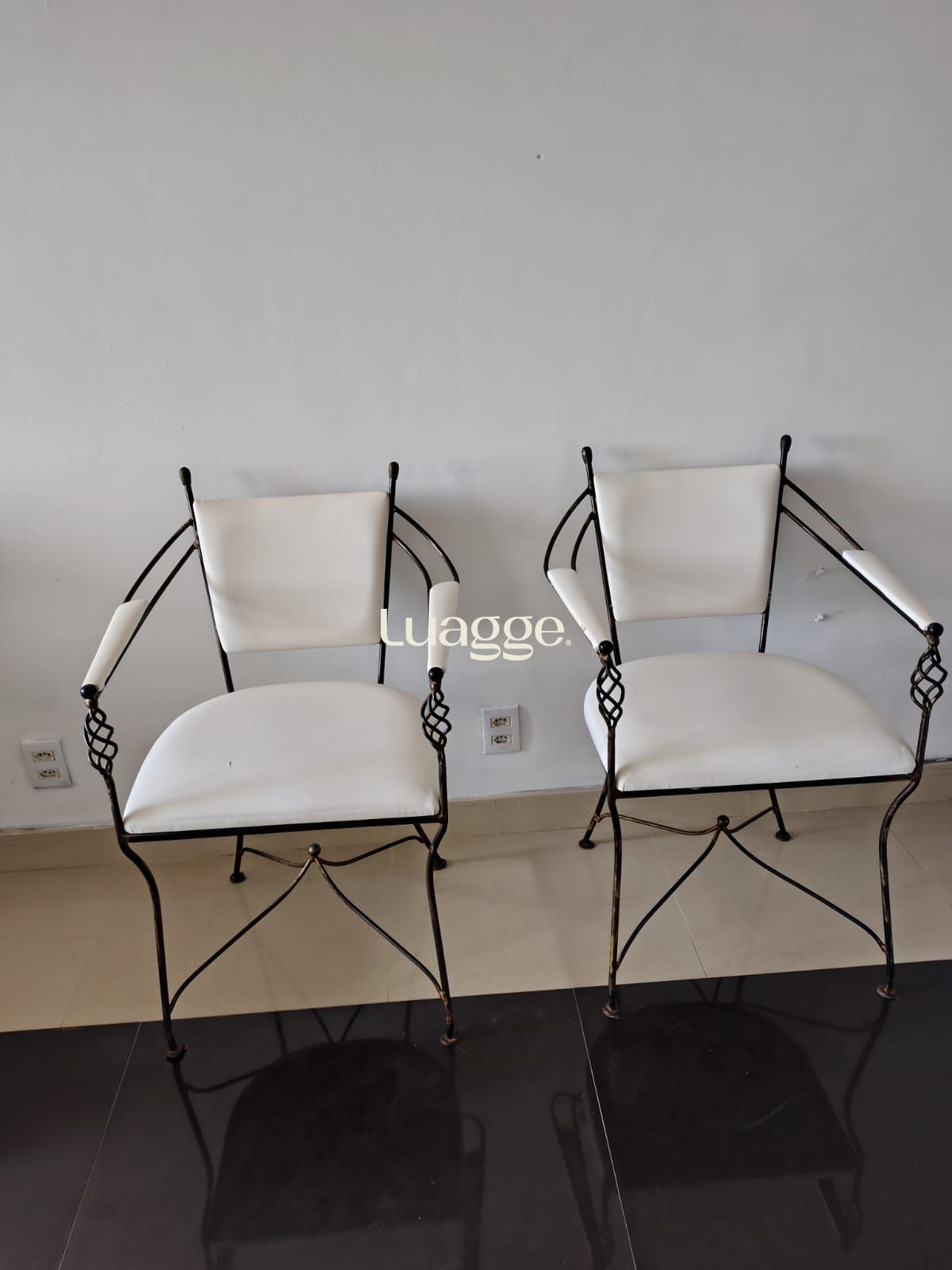 Apartamento à venda com 2 quartos, 1m² - Foto 4