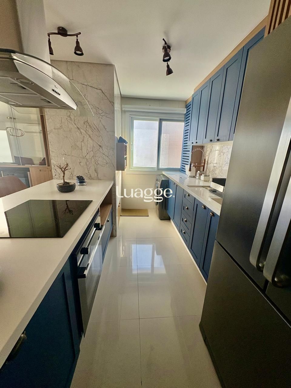 Apartamento à venda com 2 quartos, 85m² - Foto 7