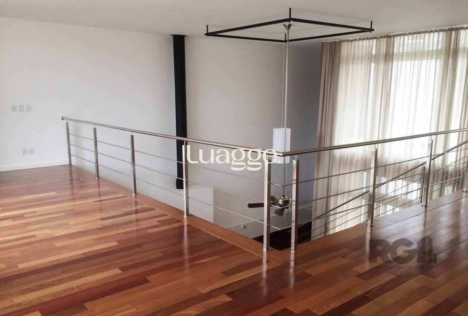 Casa à venda com 3 quartos, 261m² - Foto 3