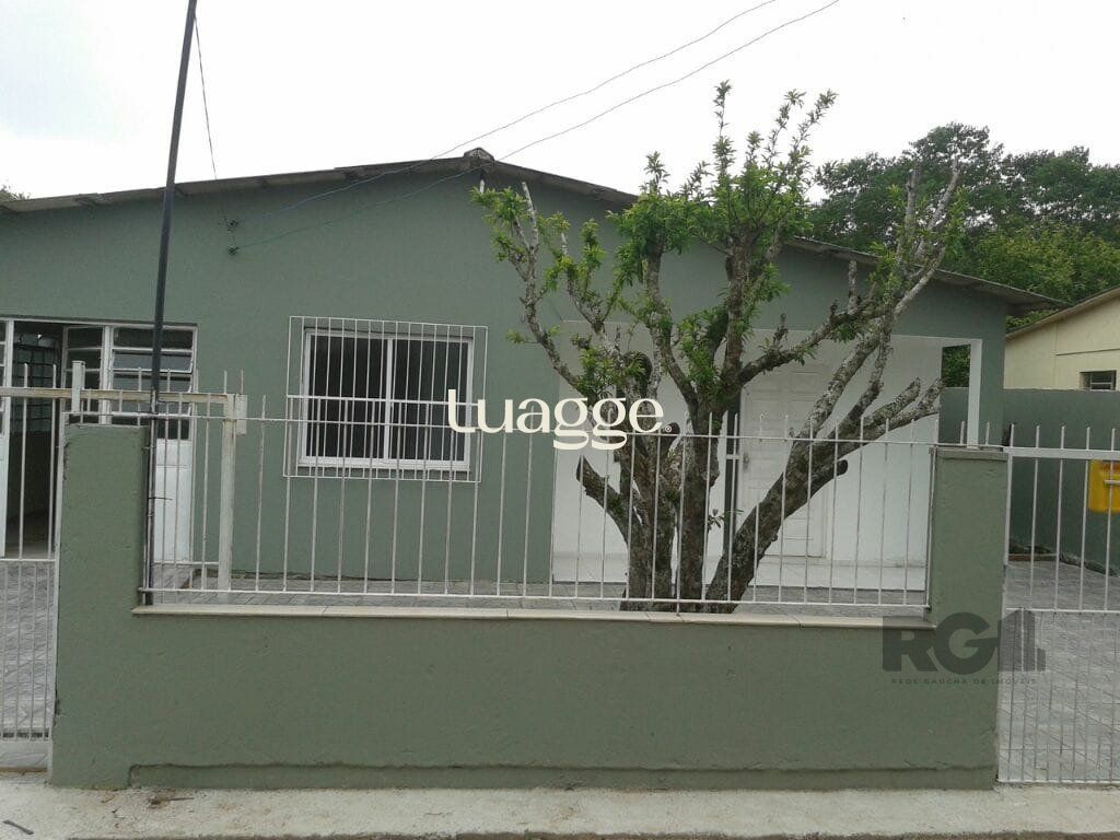 Casa à venda com 3 quartos, 122m² - Foto 1