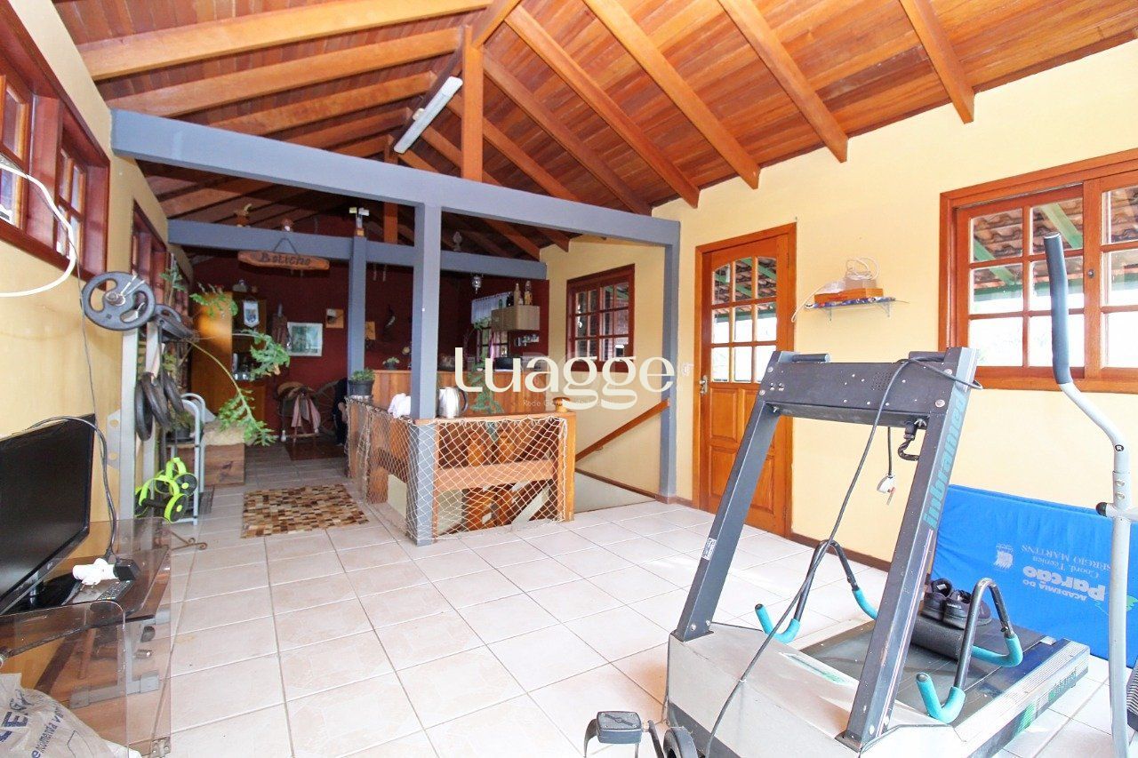 Casa à venda com 3 quartos, 340m² - Foto 27