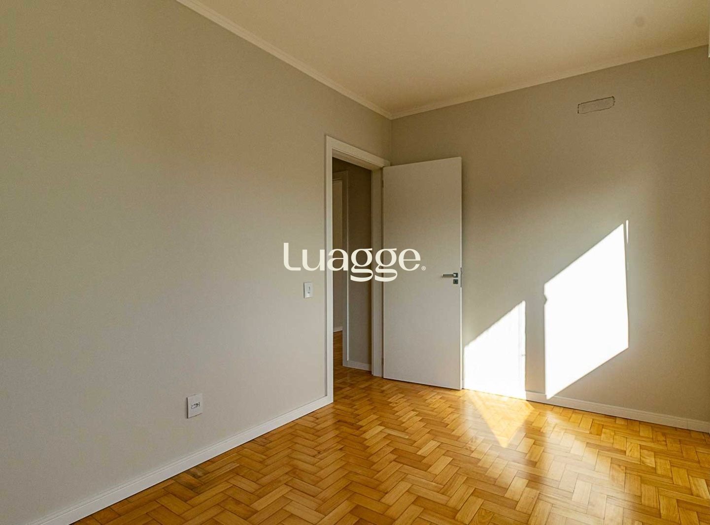 Apartamento à venda com 2 quartos, 76m² - Foto 9