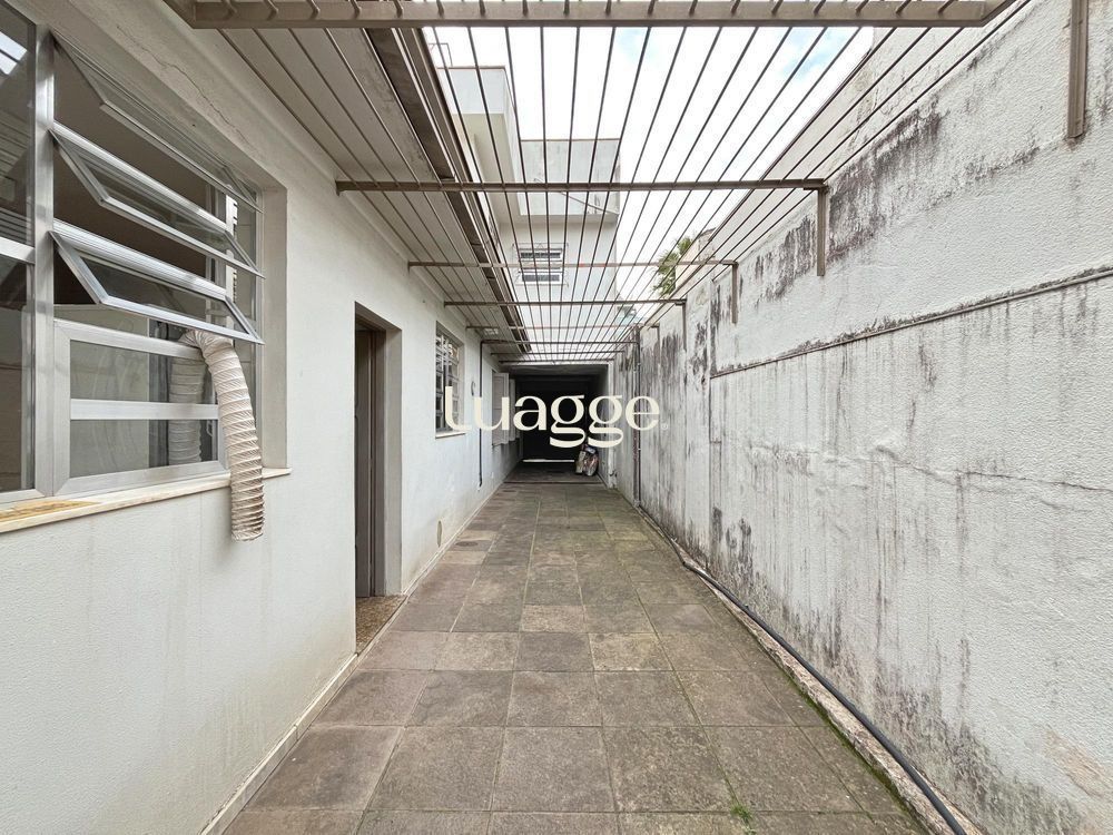 Casa à venda com 5 quartos, 387m² - Foto 29