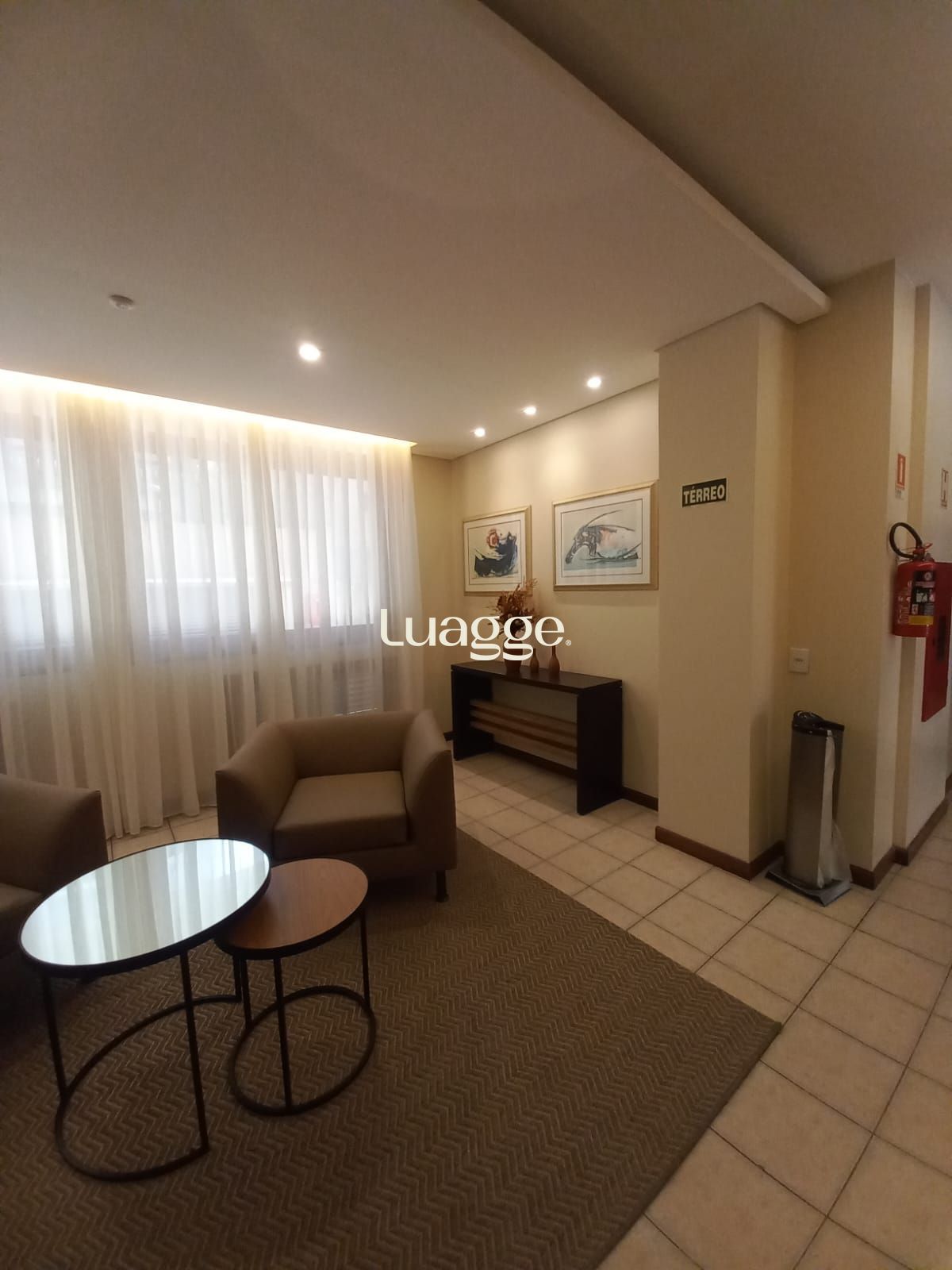 Apartamento à venda com 2 quartos, 101m² - Foto 4