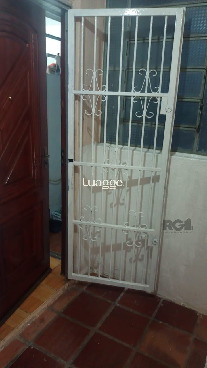 Apartamento à venda com 2 quartos, 42m² - Foto 18