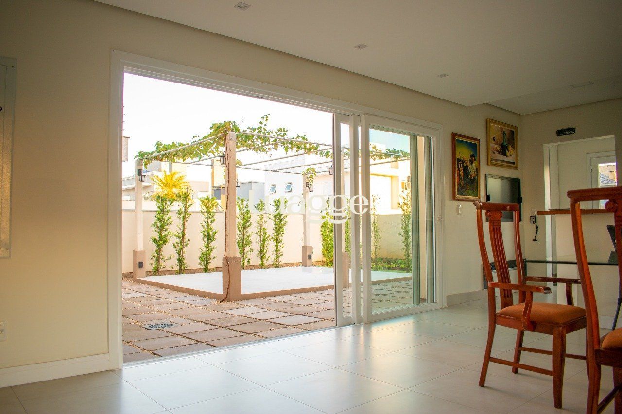 Casa de Condomínio à venda com 2 quartos, 242m² - Foto 12