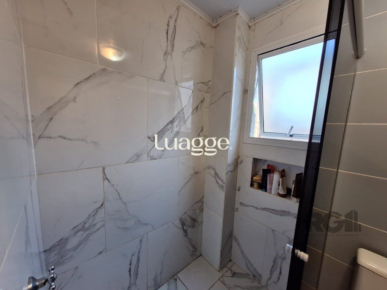 Casa à venda com 3 quartos, 199m² - Foto 11