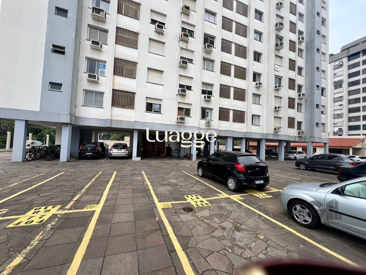 Apartamento à venda com 2 quartos, 54m² - Foto 32