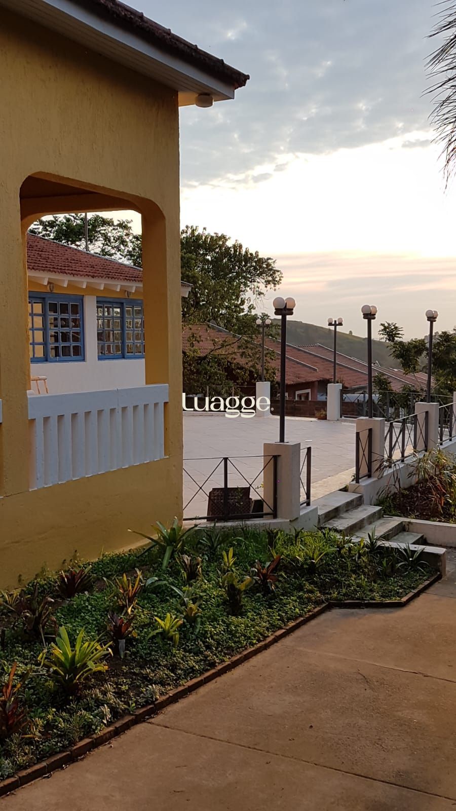 Casa à venda com 3 quartos, 242m² - Foto 32