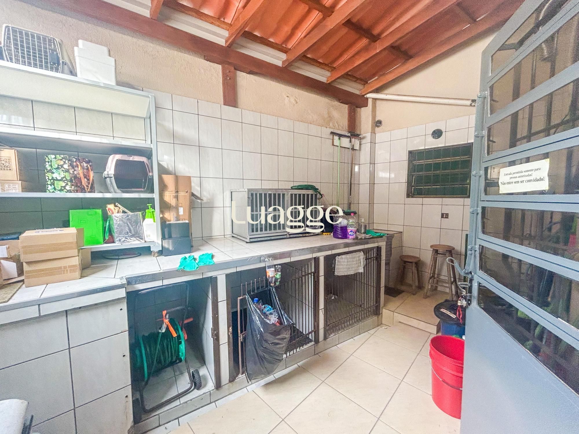 Prédio Inteiro à venda com 15 quartos, 475m² - Foto 54
