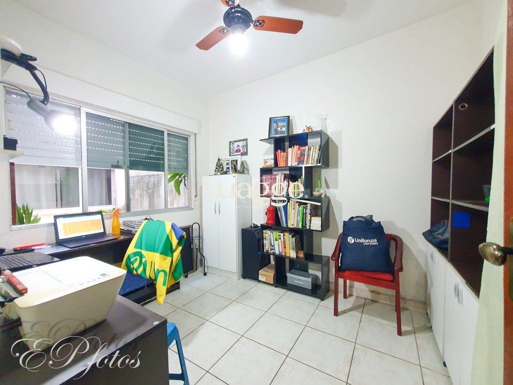 Casa à venda com 5 quartos, 297m² - Foto 12