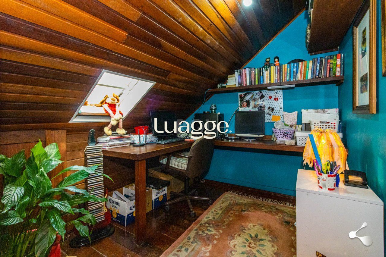 Casa de Condomínio à venda com 4 quartos, 233m² - Foto 29