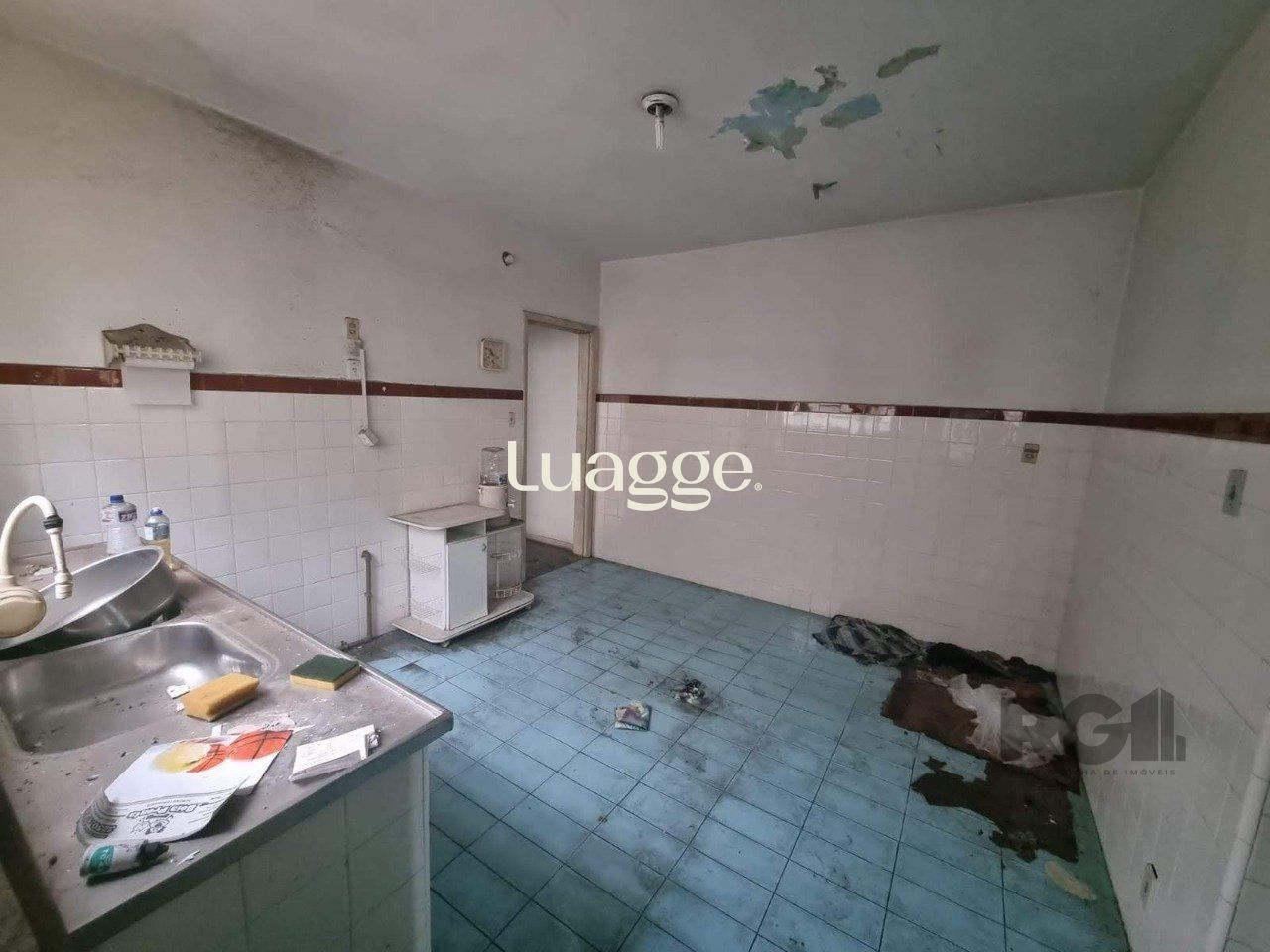 Casa à venda com 4 quartos, 213m² - Foto 6