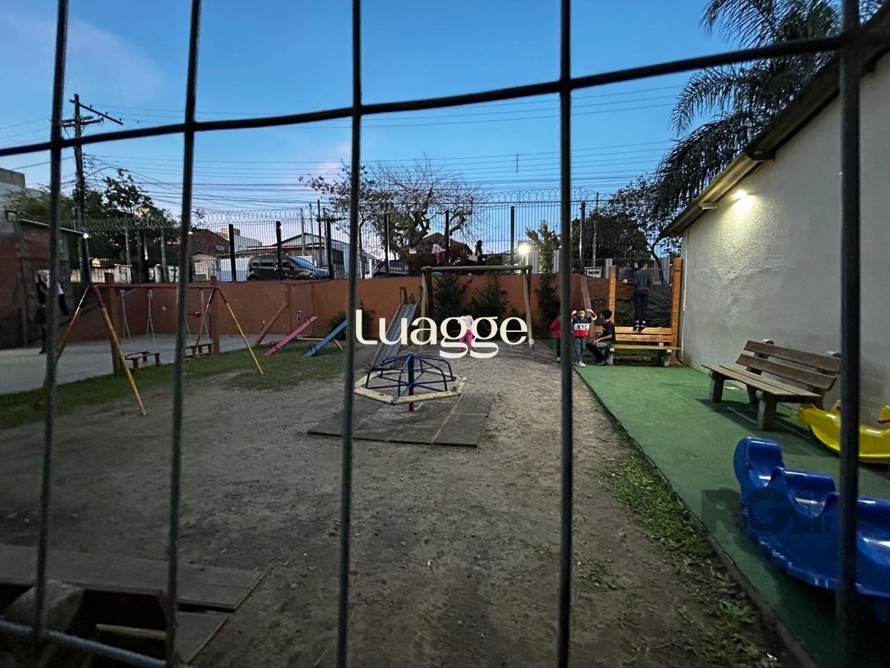 Apartamento à venda com 2 quartos, 38m² - Foto 13