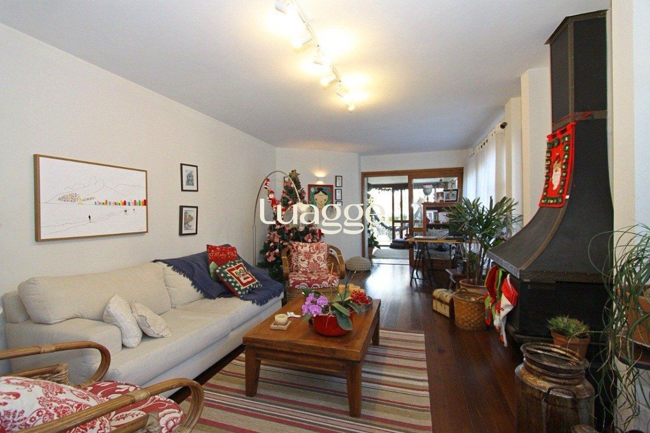 Apartamento à venda com 3 quartos, 169m² - Foto 3