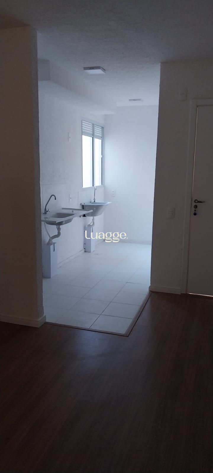 Apartamento à venda com 2 quartos, 43m² - Foto 8