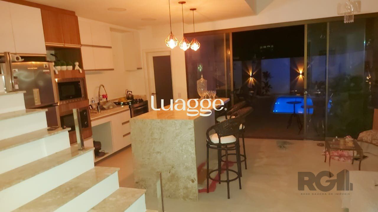 Casa à venda com 3 quartos, 212m² - Foto 15
