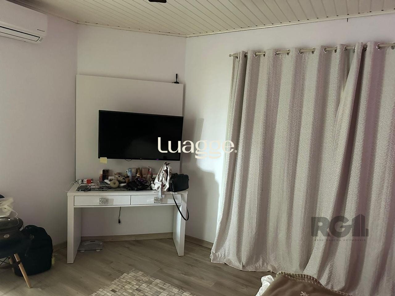 Casa à venda com 3 quartos, 207m² - Foto 11