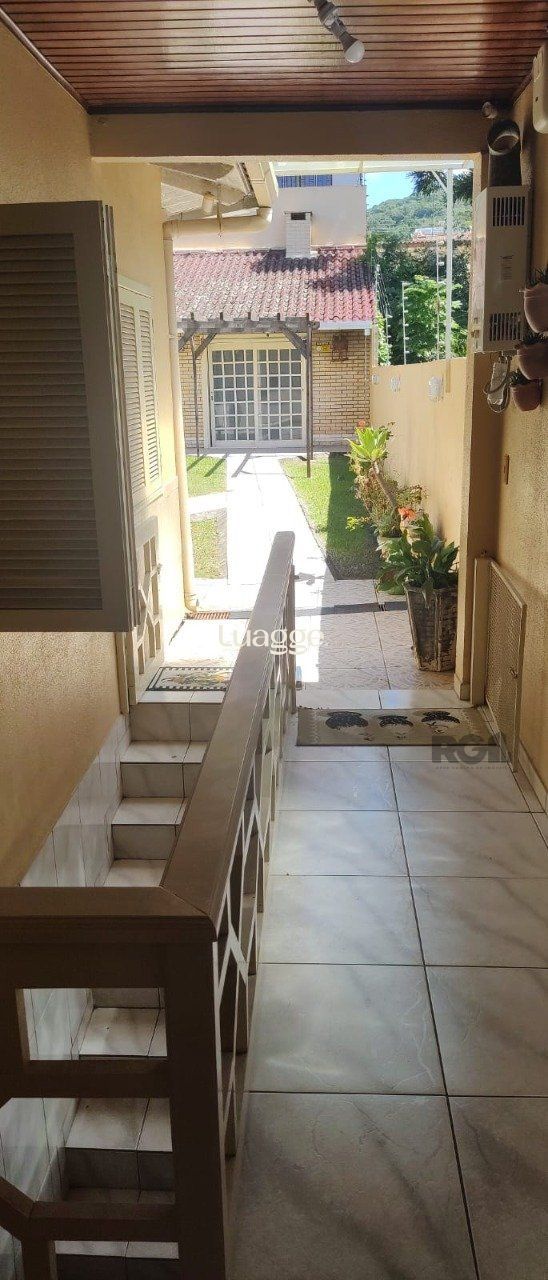 Casa à venda com 4 quartos, 265m² - Foto 17