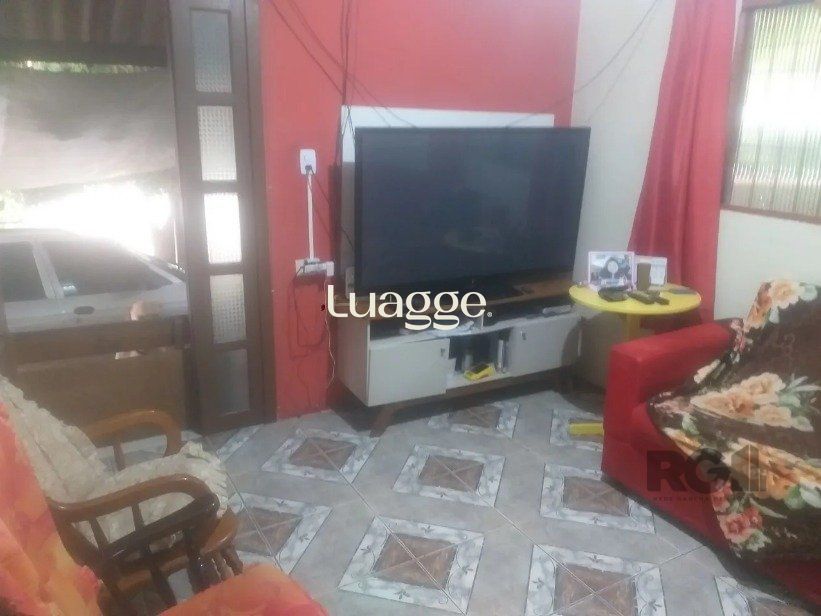 Casa à venda com 3 quartos, 118m² - Foto 1