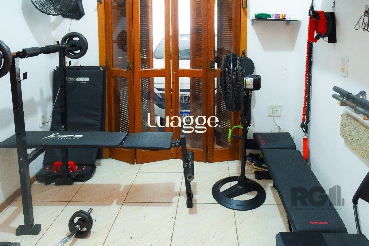 Casa à venda com 3 quartos, 308m² - Foto 26