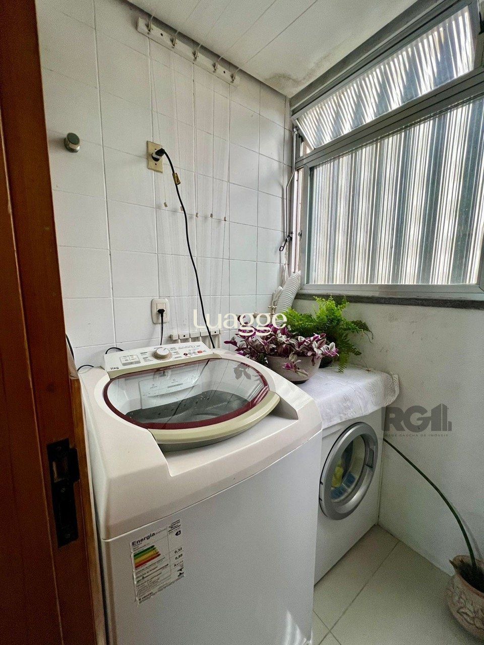 Apartamento à venda com 2 quartos, 54m² - Foto 11