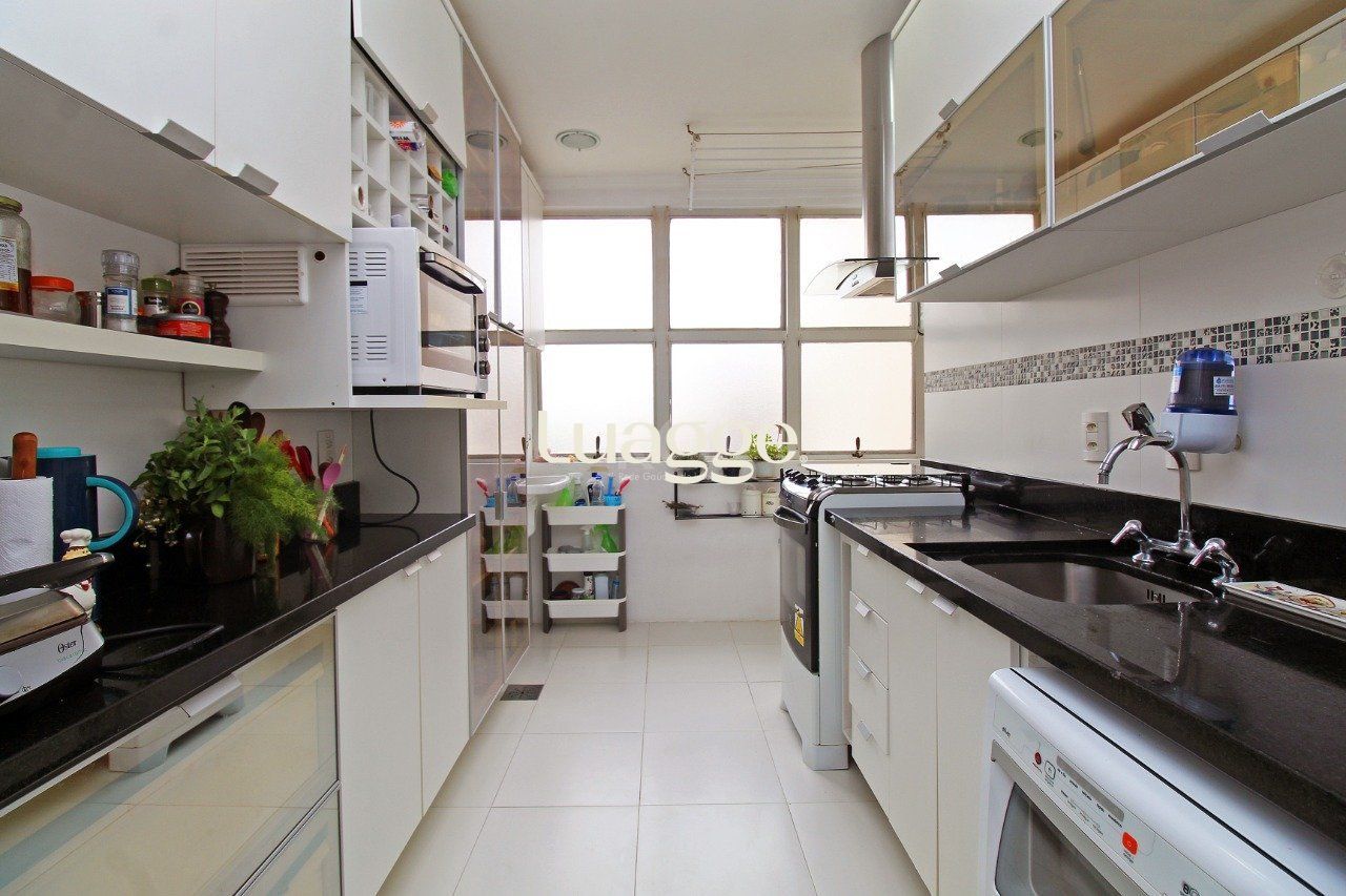 Apartamento à venda com 2 quartos, 76m² - Foto 8