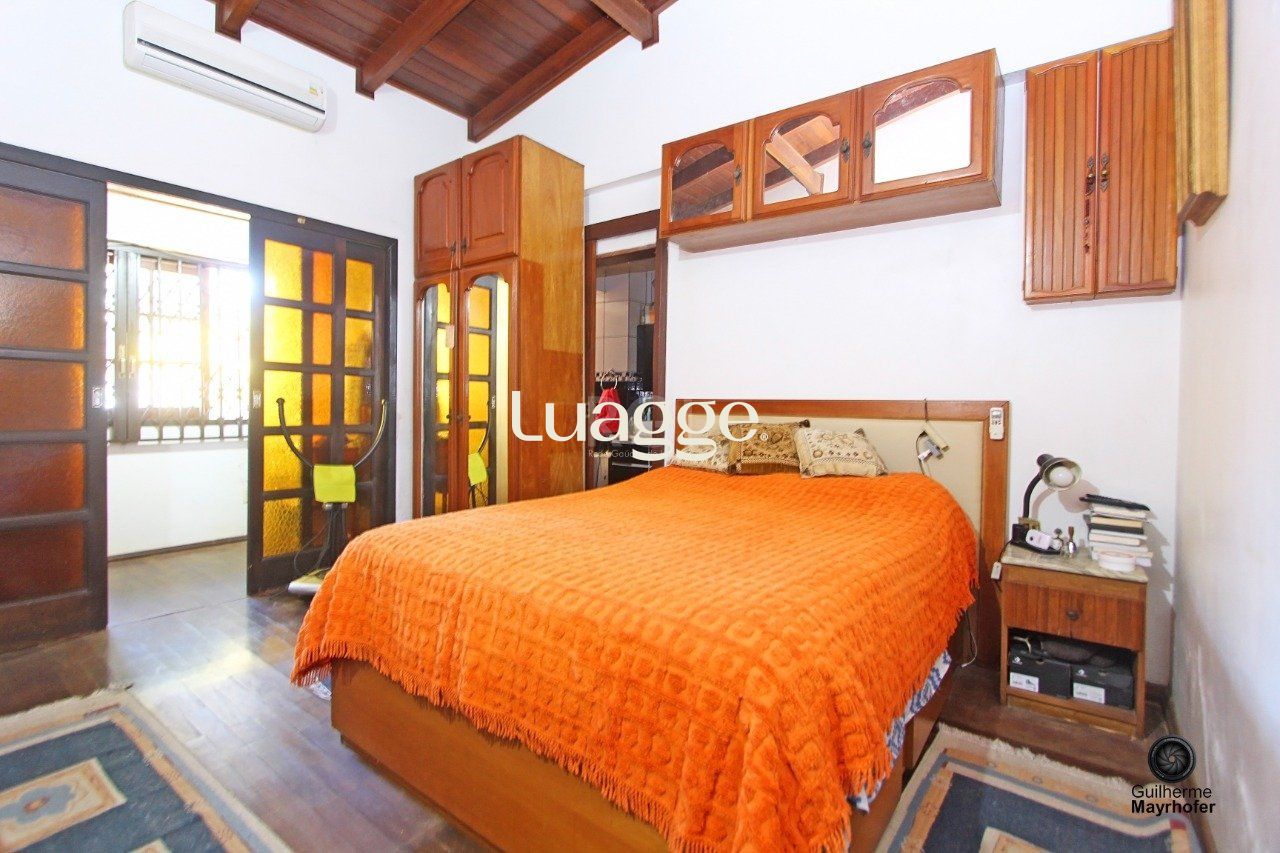 Casa à venda com 4 quartos, 248m² - Foto 11