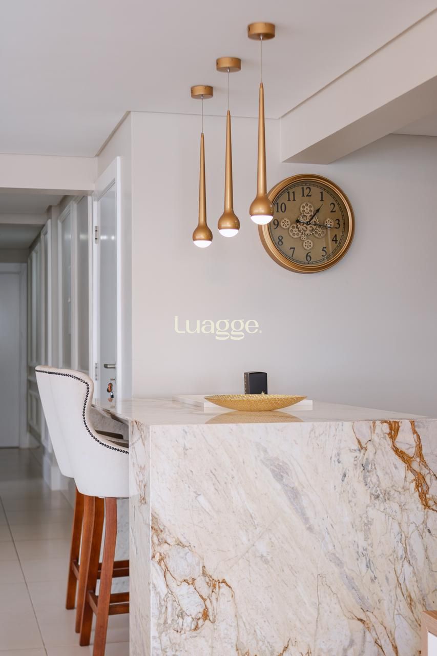 Apartamento à venda com 3 quartos, 111m² - Foto 9