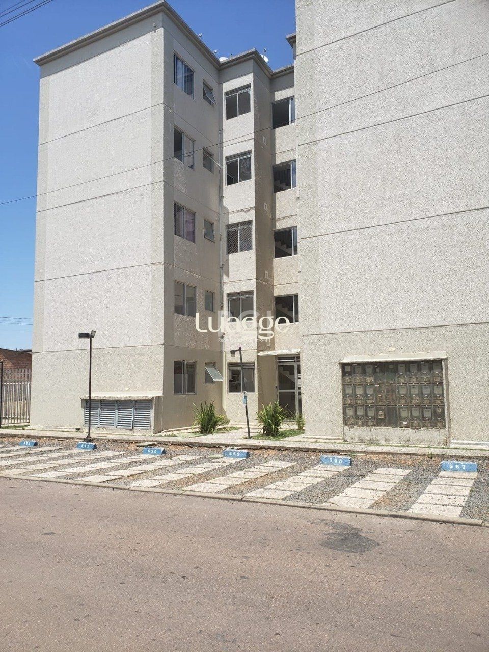 Apartamento à venda com 2 quartos, 42m² - Foto 20