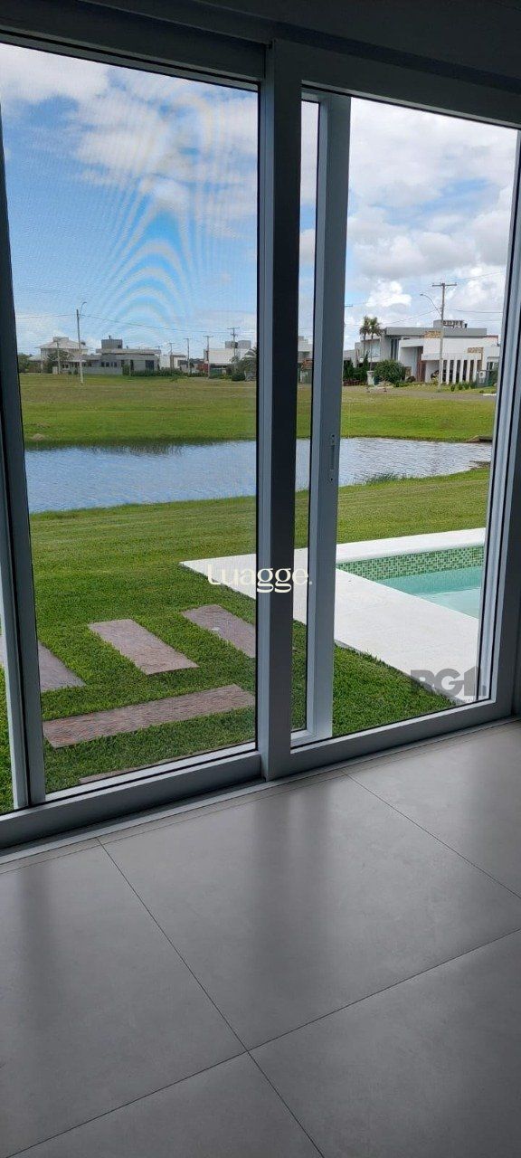 Casa de Condomínio à venda com 3 quartos, 186m² - Foto 24