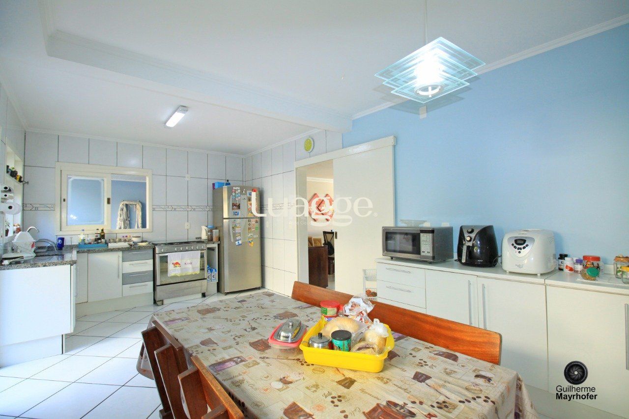 Casa à venda com 3 quartos, 327m² - Foto 9