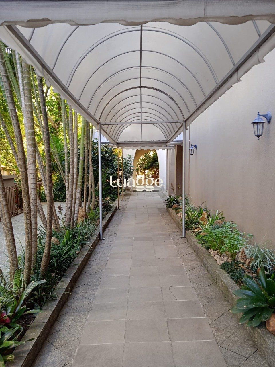 Apartamento à venda com 1 quarto, 43m² - Foto 28