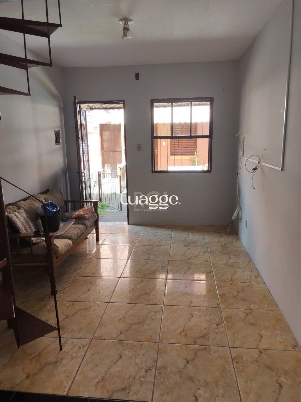 Casa de Condomínio à venda com 2 quartos, 38m² - Foto 3