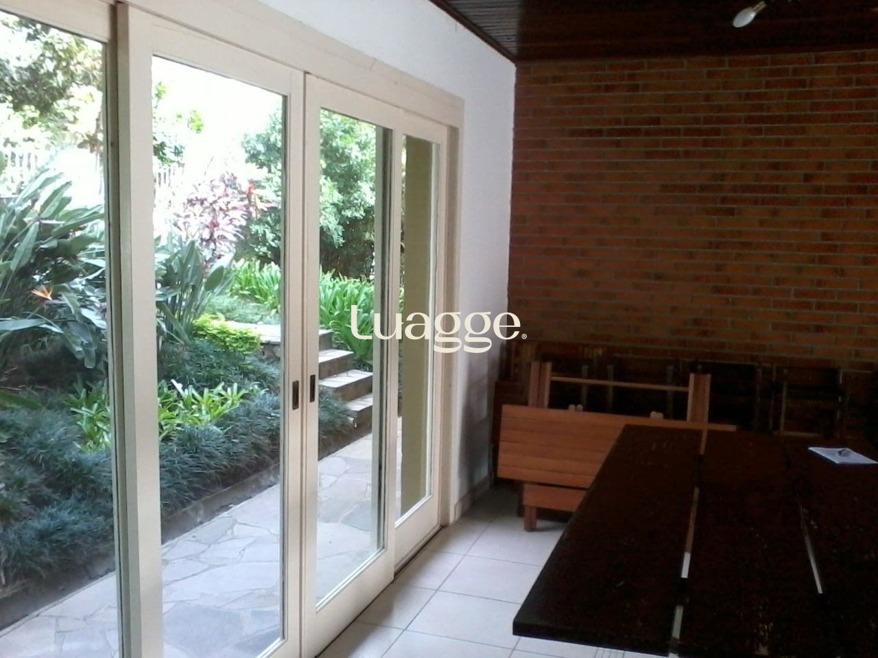 Casa de Condomínio à venda com 3 quartos, 197m² - Foto 28