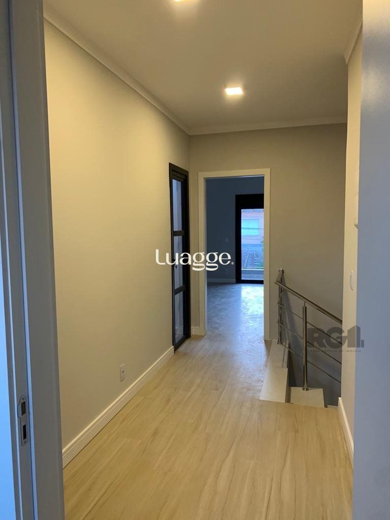 Casa à venda com 3 quartos, 234m² - Foto 5