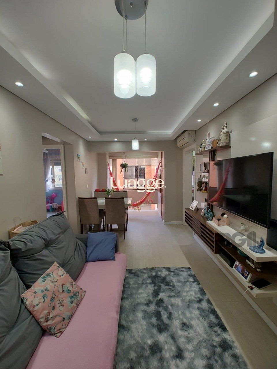 Apartamento à venda com 2 quartos, 56m² - Foto 2