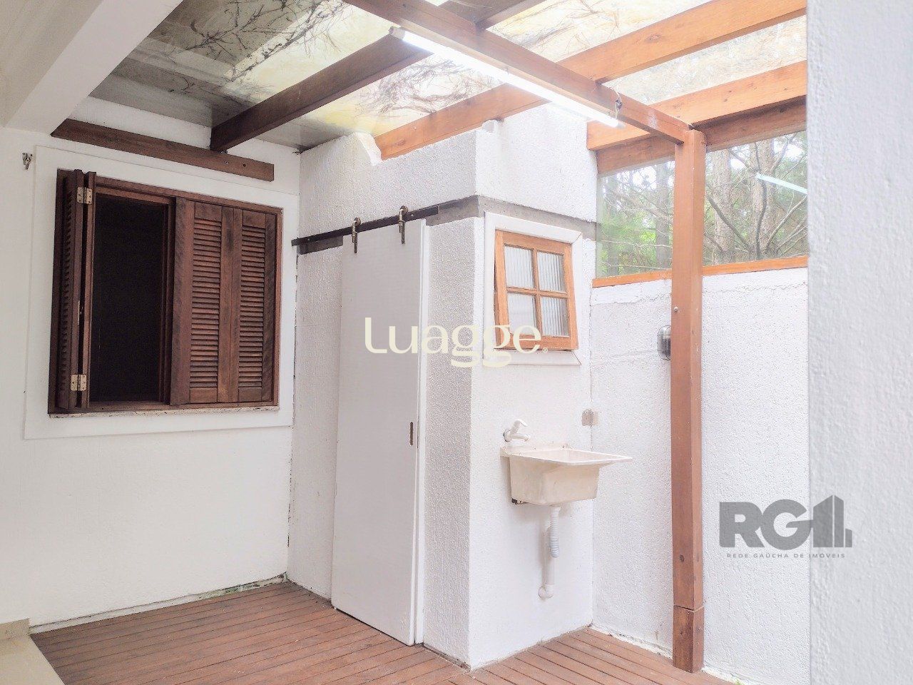 Casa à venda com 2 quartos, 69m² - Foto 18