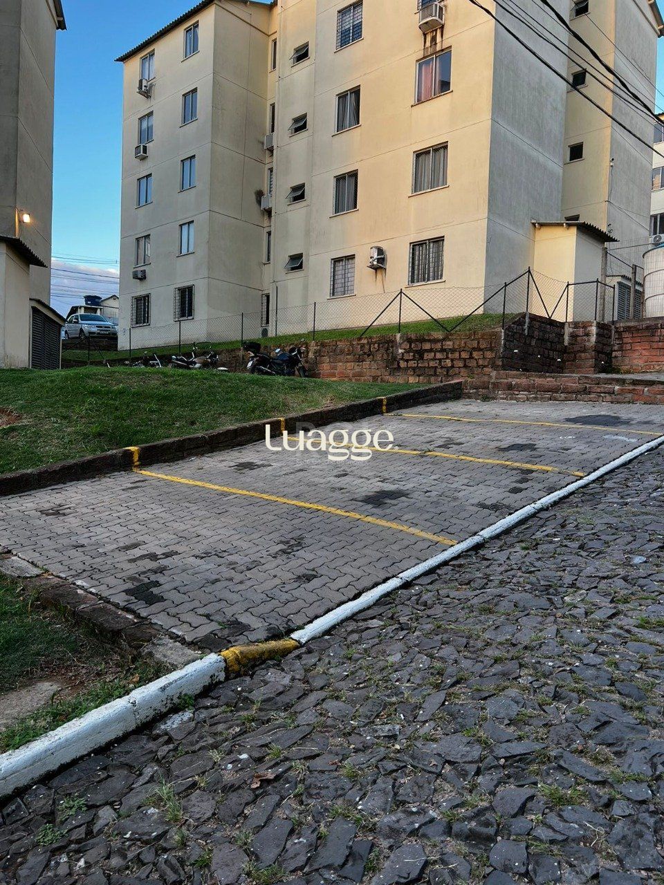 Apartamento à venda com 2 quartos, 38m² - Foto 27