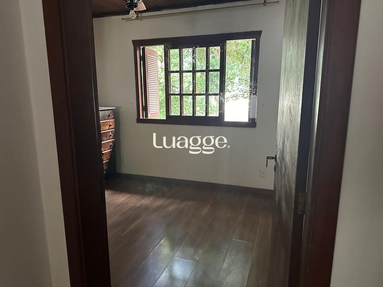 Casa à venda com 3 quartos, 282m² - Foto 23