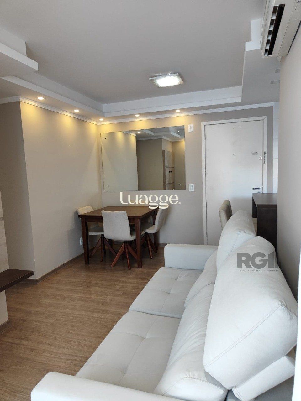 Apartamento à venda com 2 quartos, 53m² - Foto 2