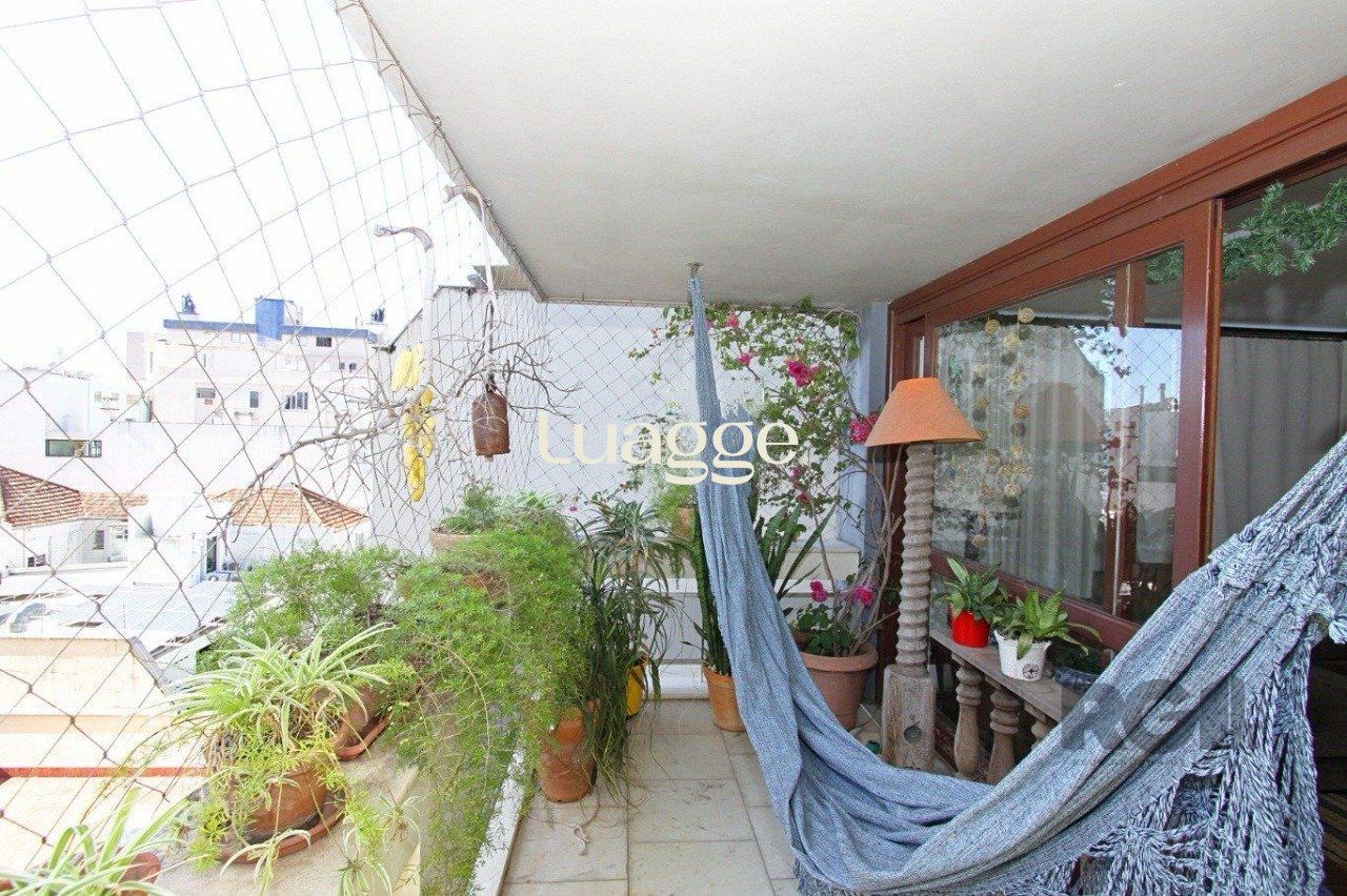 Apartamento à venda com 3 quartos, 169m² - Foto 9
