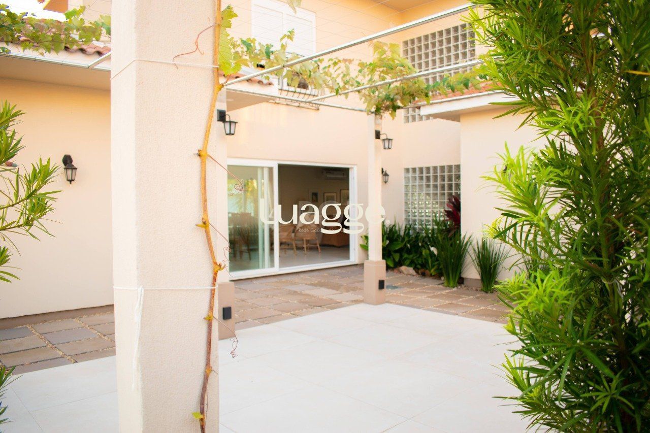 Casa de Condomínio à venda com 2 quartos, 242m² - Foto 14