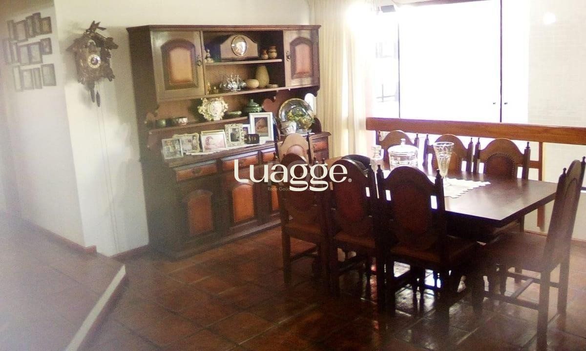 Apartamento à venda com 3 quartos, 143m² - Foto 1