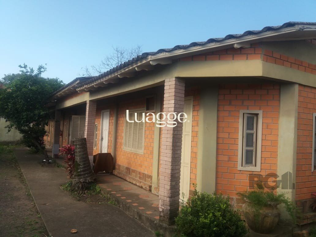 Casa à venda com 4 quartos, 196m² - Foto 2